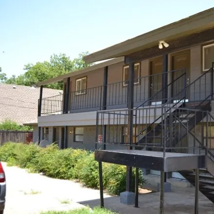 Rent this 1 bed apartment on 1375 Avenue S in Lubbock, TX 79401