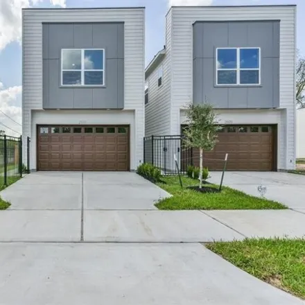 Buy this 3 bed house on 2553 Des Chaumes Street in Houston, TX 77026