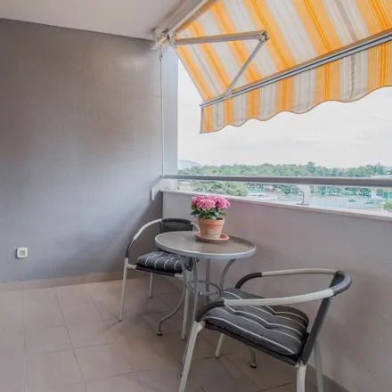 Rent this 2 bed apartment on Ulica Andrije Hebranga 6c  Zadar 23000