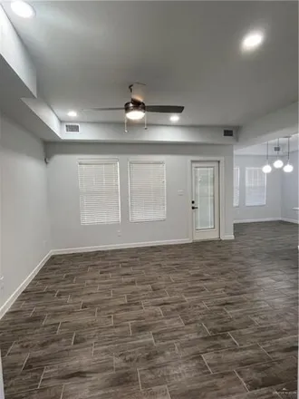 Image 5 - Cassandra Street, Mission, TX 78572, USA - House for rent