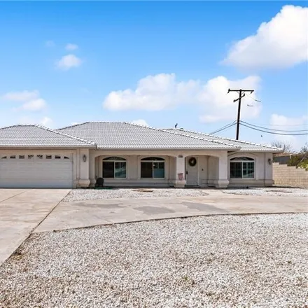 Image 1 - 15894 Venango Road, Apple Valley, CA 92307, USA - House for sale