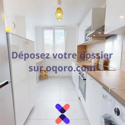 Image 2 - 33 Rue Henri Brosse, 69310 Pierre-Bénite, France - Apartment for rent