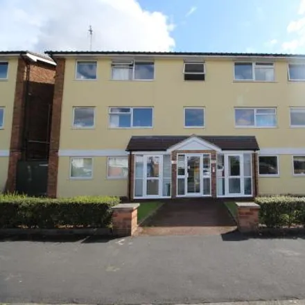 Rent this 2 bed apartment on Campion Road in Royal Leamington Spa, CV32 5XQ