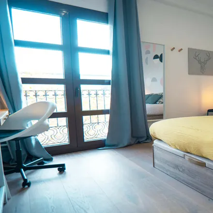 Rent this 1 bed room on La Rambla in 93, 08002 Barcelona