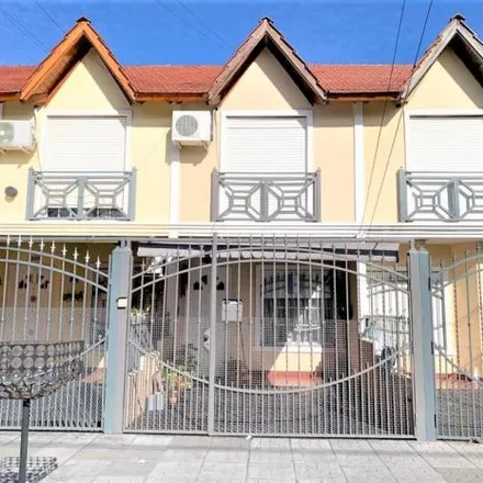 Buy this 2 bed house on Labardén 1302 in Partido de La Matanza, B1704 FLD Ramos Mejía