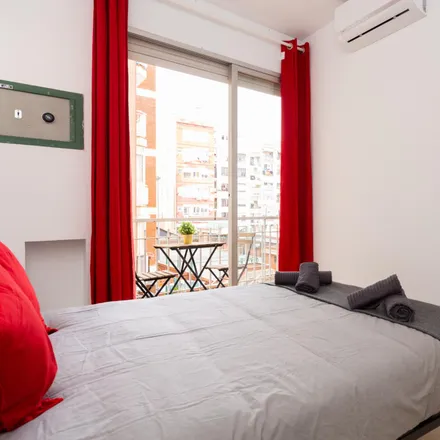 Rent this 1 bed apartment on Carrer de València in 103, 08036 Barcelona