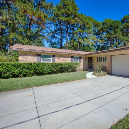 Buy this 4 bed house on 117 Virginia Drive Northwest in Fort Walton Beach, FL 32548