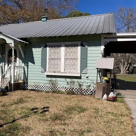 Buy this 3 bed house on 416 West Milam Street in Livingston, TX 77351