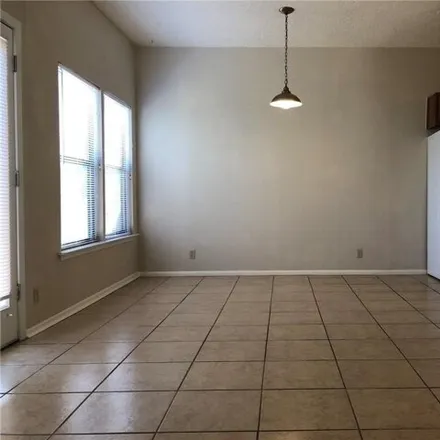 Image 7 - 7109 Silver Dale Drive, Austin, TX 78736, USA - Townhouse for rent