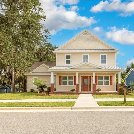 Buy this 4 bed house on 16527 Northwest 165th Lane in Alachua, FL 32615