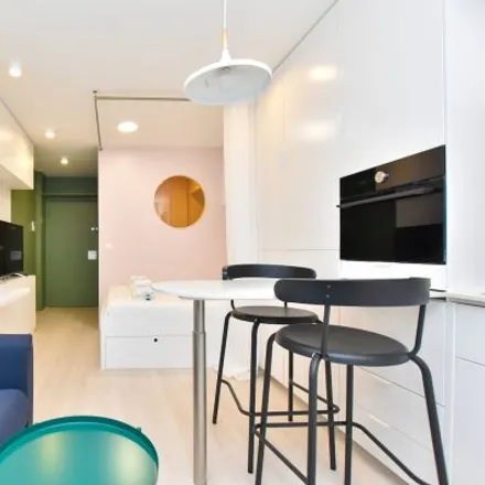 Image 3 - 58 Rue Stendhal, 75020 Paris, France - Apartment for rent
