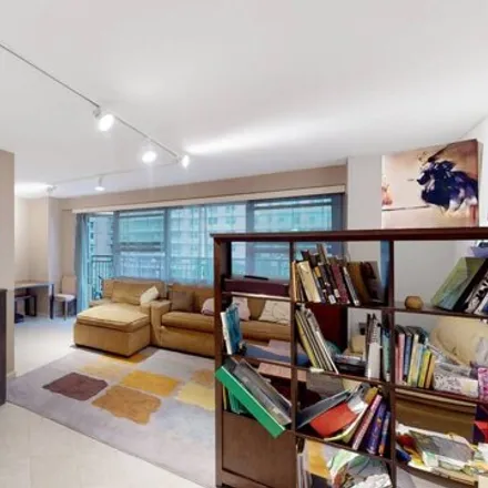 Image 3 - 440-448 Neptune Avenue, New York, NY 11235, USA - Apartment for sale