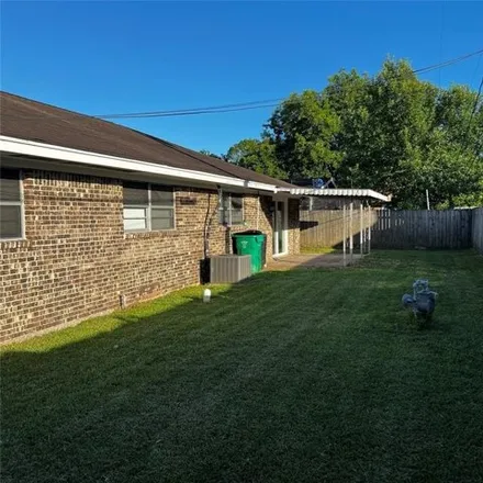 Image 4 - 1706 Narcille St, Baytown, Texas, 77520 - House for sale
