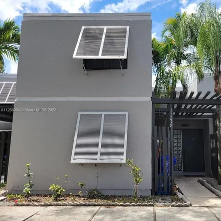 Image 1 - 11218 Northwest 15th Court, Pembroke Pines, FL 33026, USA - Townhouse for sale