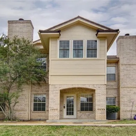 Buy this 2 bed house on 2166 Lake Forest Drive in Weatherford, TX 76087