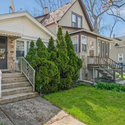 Buy this 3 bed house on 4603 North Springfield Avenue in Chicago, IL 60625