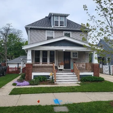Buy this 3 bed house on 225 North 60th Street in Milwaukee, WI 53213