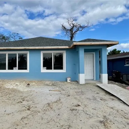 Buy this 6 bed house on 5437 Sixth Ave in Fort Myers, Florida