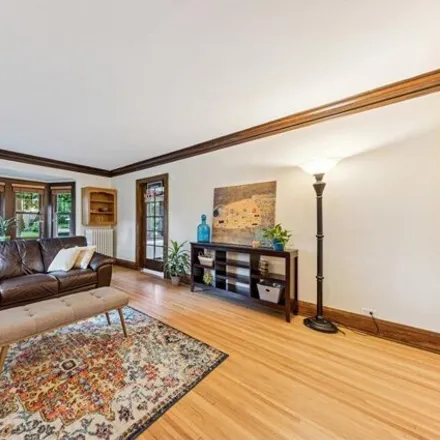 Image 4 - 1000 E Minnehaha Pkwy, Minneapolis, Minnesota, 55417 - House for sale