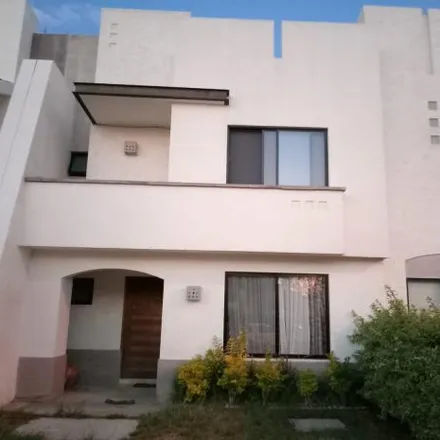 Buy this 3 bed house on Boulevard Bosque de Pinos in Bosques Del Pedregal, 37238 Alfaro