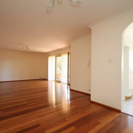 Image 5 - Pitt Street, Mortdale NSW 2223, Australia - Apartment for rent