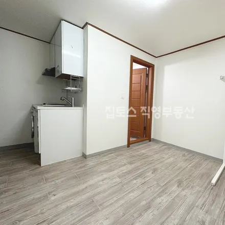 Image 5 - 서울특별시 관악구 봉천동 148-69 - Apartment for rent
