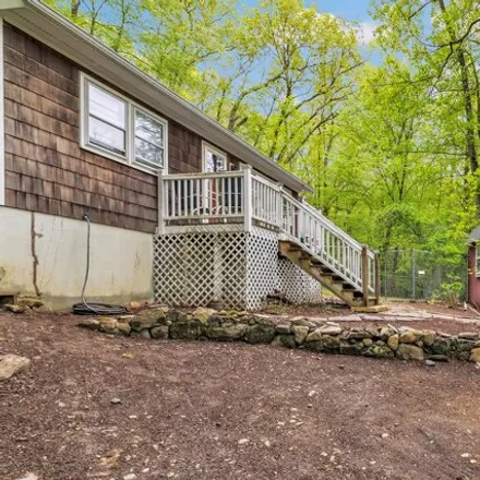 Buy this 2 bed house on 119 Green Pond Road in New Milford, CT 06784