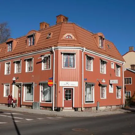 Rent this 3 bed apartment on Målaregatan 19 in 781 24 Borlänge, Sweden