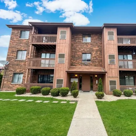 Rent this 2 bed apartment on unnamed road in Oak Forest, IL 60452