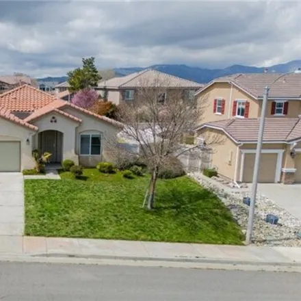 Buy this 3 bed house on 1417 Ponderosa Drive in Tehachapi, CA 93561