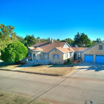 Buy this 3 bed house on 2704 Northwest 31st Street in Oklahoma City, OK 73112