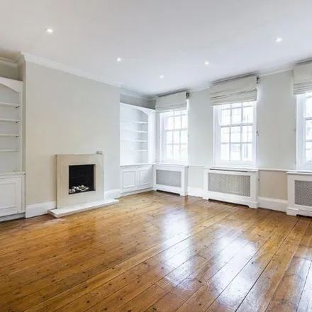 Rent this 3 bed apartment on Lord's Cricket Ground in St John's Wood Road, London