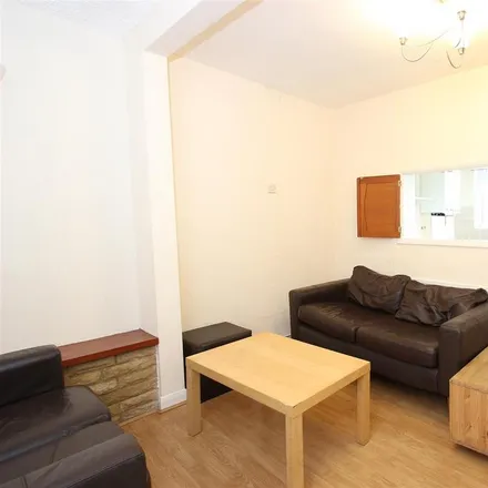 Rent this 1 bed room on 28 Benson Road in Lye Valley, Oxford