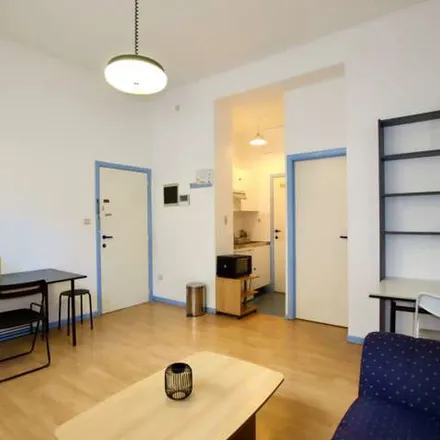Rent this 1 bed apartment on Chaussée Saint-Pierre - Sint-Pieterssteenweg 208 in 1040 Etterbeek, Belgium