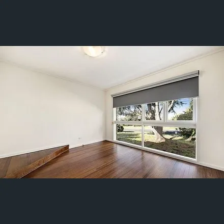 Image 8 - Elizabeth Street, Burwood VIC 3125, Australia - Apartment for rent