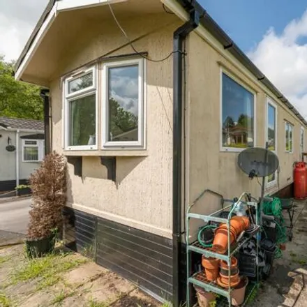 Image 1 - St. Helena's Caravan Site, Otley Old Road, Bramhope, LS18 5HZ, United Kingdom - Apartment for sale