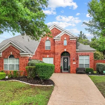 Buy this 5 bed house on 9627 Terence Drive in Rowlett, TX 75089