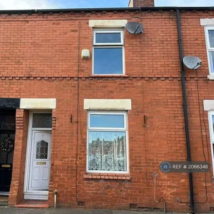 Rent this 2 bed townhouse on Florence Street in Failsworth, M35 9QQ