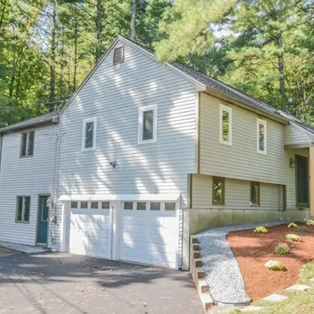 Rent this 5 bed house on 1 Catherine Road in Pinefield, Framingham