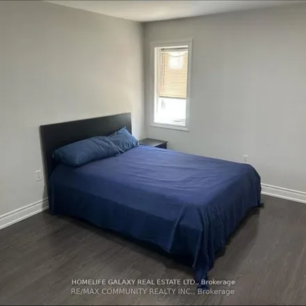 Image 2 - 16 Mirrow Court, Toronto, ON M1C 1H1, Canada - Apartment for rent