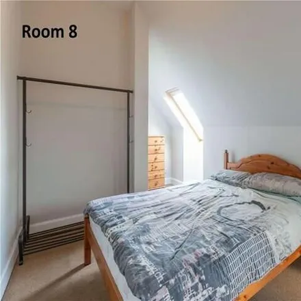 Rent this 8 bed apartment on 9 Mentone Gardens in City of Edinburgh, EH9 2DJ