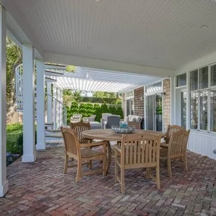 Image 4 - 253 Downs Path, Village of Southampton, Suffolk County, NY 11968, USA - House for rent