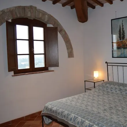 Rent this 2 bed apartment on 53041 Asciano SI
