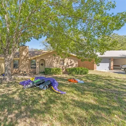Buy this 4 bed house on 1702 18th Street in Brownwood, TX 76801