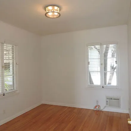 Image 7 - 1191 North Genesee Avenue, West Hollywood, CA 90046, USA - Apartment for rent