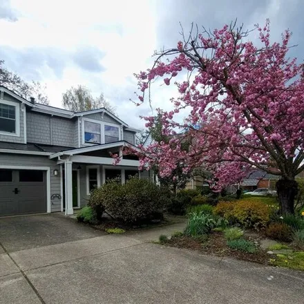 Buy this 4 bed house on 2303 North Wygant Street in Portland, OR 97217