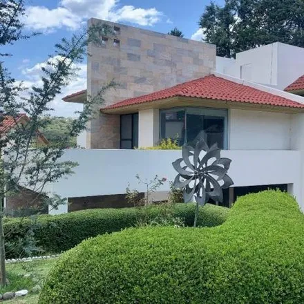 Buy this 3 bed house on Privada Retorno De Capulín in Club de Golf Vallescondido, 52938 Ciudad López Mateos