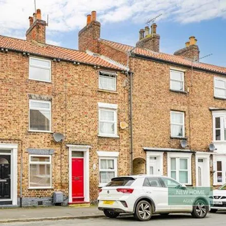 Buy this 3 bed townhouse on 12 George Street in Little Driffield, YO25 6RA