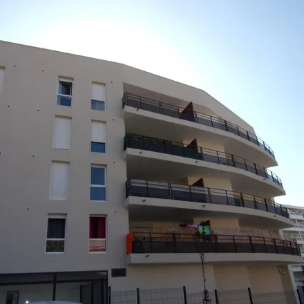 Rent this 2 bed apartment on 27 Rue Le Chatelier in 13015 Marseille, France