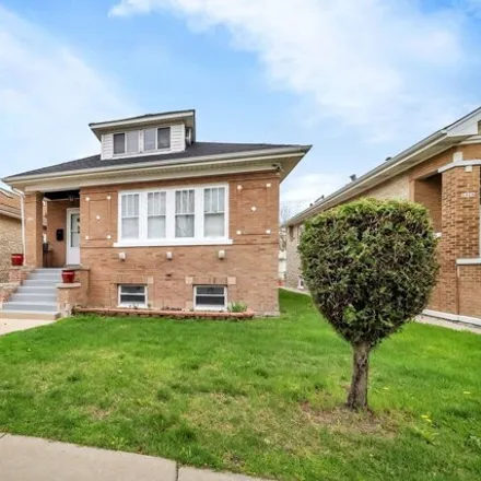 Image 2 - 5325 West Addison Street, Chicago, IL 60641, USA - House for sale